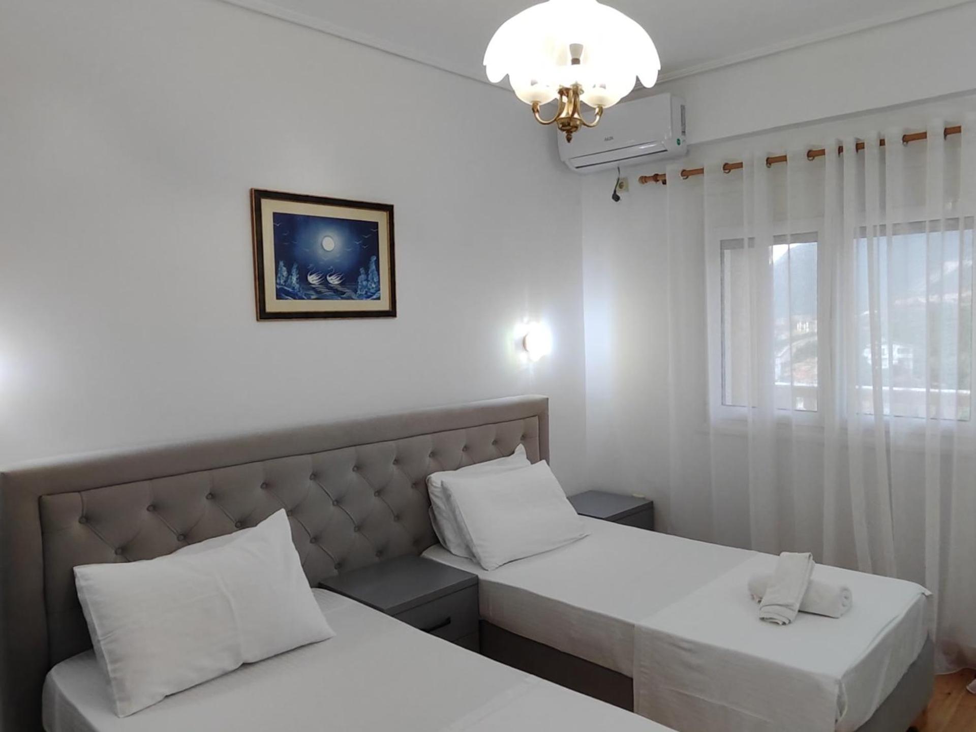 Spartila Apartments Dhërmi 外观 照片